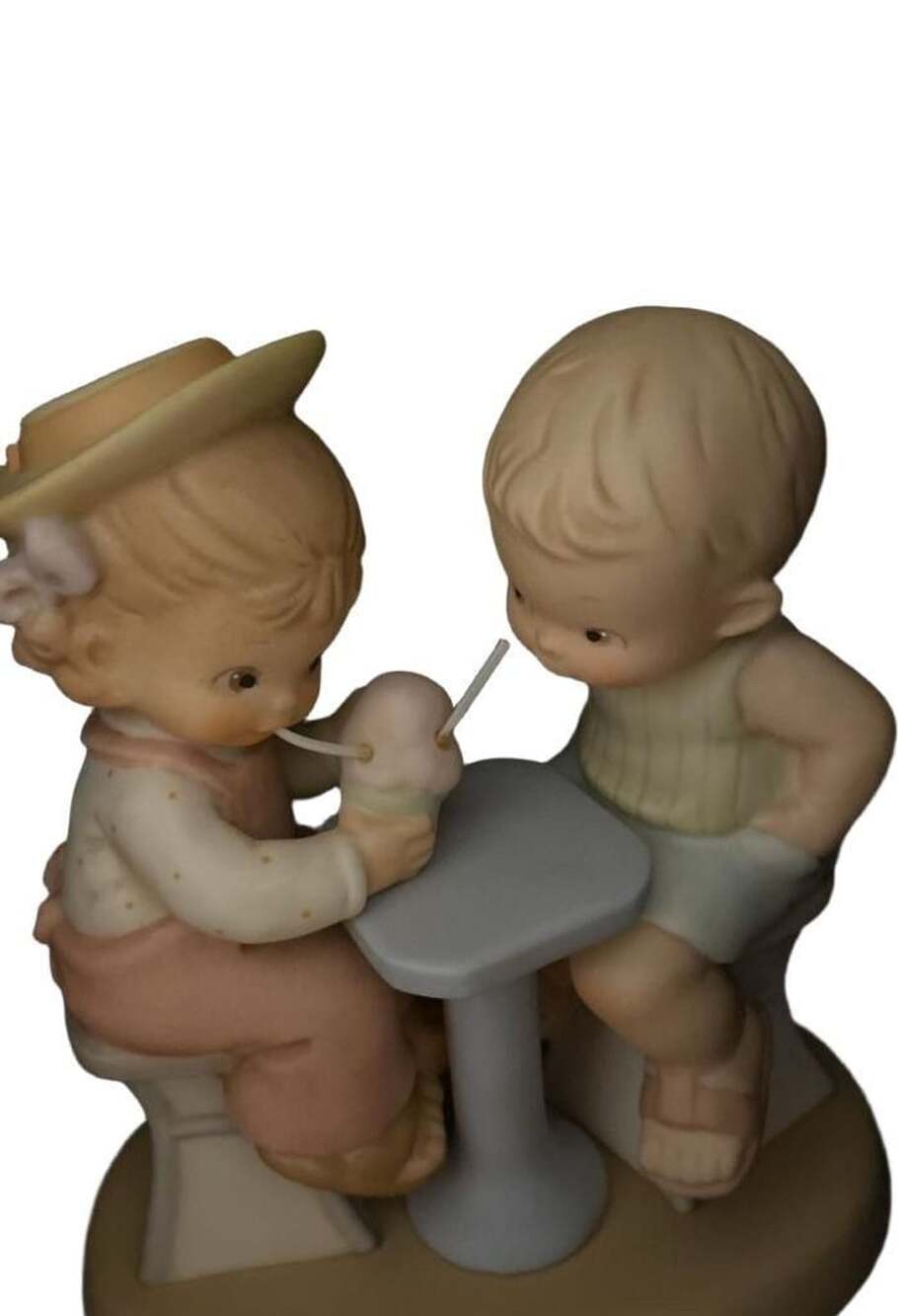 Enesco Memories of Yesterday Friendship Is Meant To Be Shared No Box
